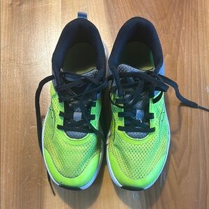 Kids  Saucony Kinvara 14 Shoes Size 1